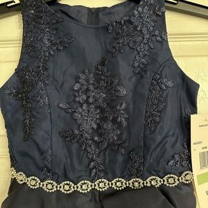 Rare Editions navy blue girls formal dress. Size 8. Brand new with tags.
